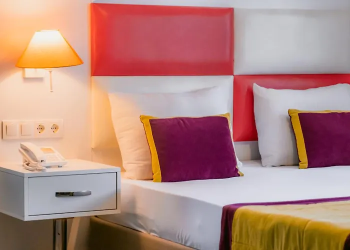 Szálloda Orange Owl