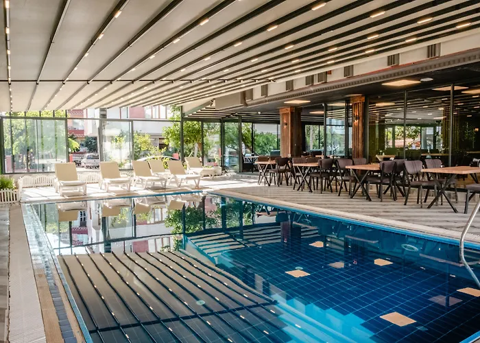 Orange Owl Szálloda Antalya