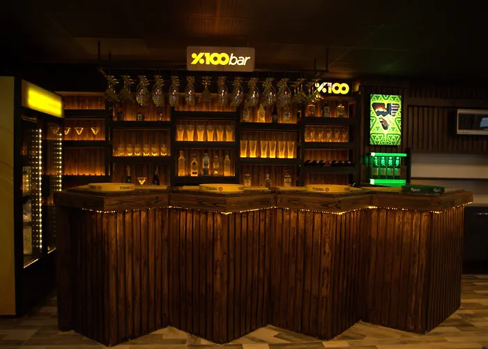 Orange Owl Hotel