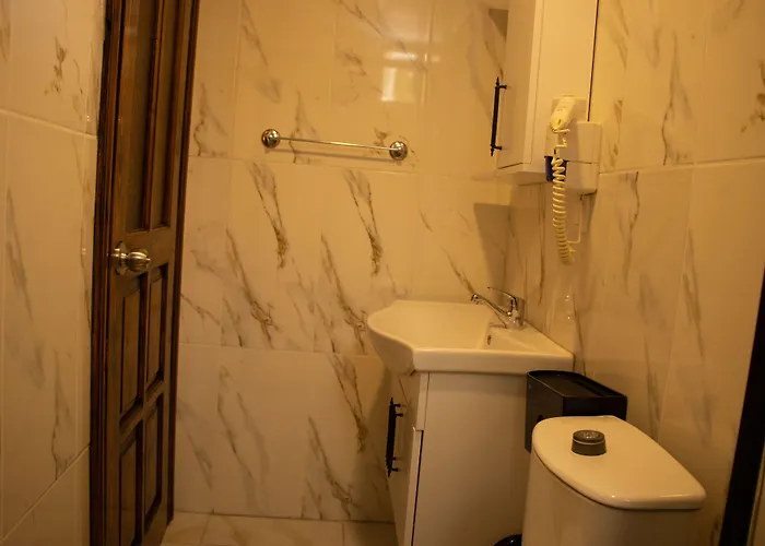 Orange Owl Szálloda