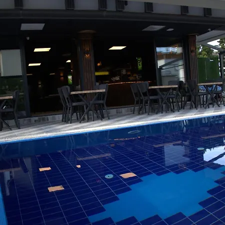 Orange Owl Hotel